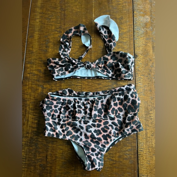 SHEIN leopard print bikini - Picture 6 of 11